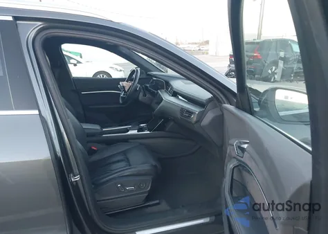 2019 Audi E-Tron Premium Plus z USA, uszkodzony, nr VIN WA1VAAGE9KB006505